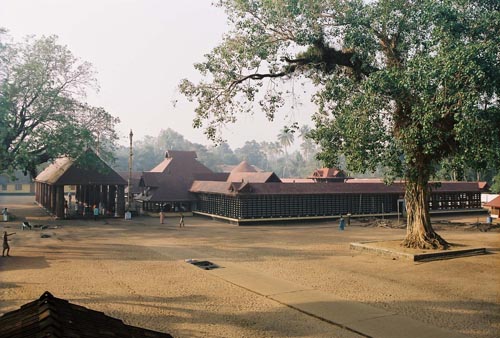 Thuravoor Temple
